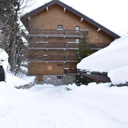 Skis Aux Pieds A Meribel - Centre, Commerces A 100m, Piscine Estivale, Ascenseur, Casier A Skis - Fr-1-180-549