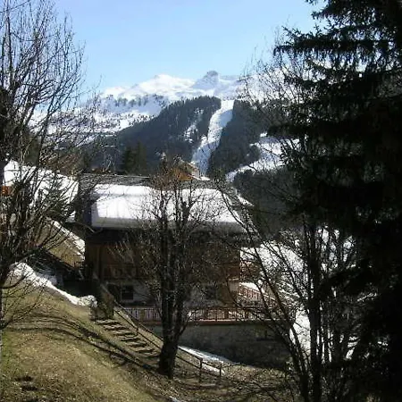 Skis Aux Pieds A Meribel - Centre, Commerces A 100m, Piscine Estivale, Ascenseur, Casier A Skis - Fr-1-180-549 * Les Allues