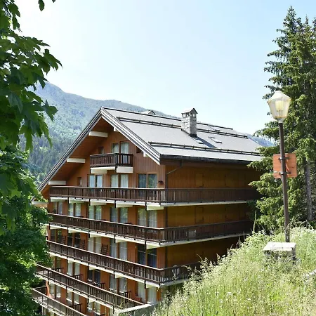 Skis Aux Pieds A Meribel - Centre, Commerces A 100m, Piscine Estivale, Ascenseur, Casier A Skis - Fr-1-180-549 Les Allues